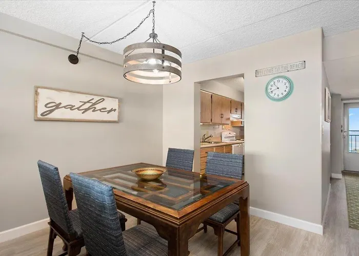Ferienhaus Newly Renovated 2-bedroom Ocean Front Towers With Indoor Pool! Ocean Stadt