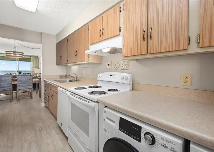 Ferienhaus Newly Renovated 2-bedroom Ocean Front Towers With Indoor Pool! Ocean Stadt