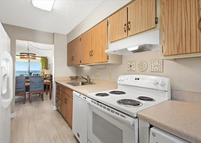 Ferienhaus Newly Renovated 2-bedroom Ocean Front Towers With Indoor Pool!