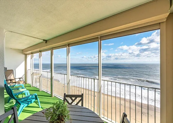Newly Renovated 2-bedroom Ocean Front Towers With Indoor Pool! Ferienhaus *