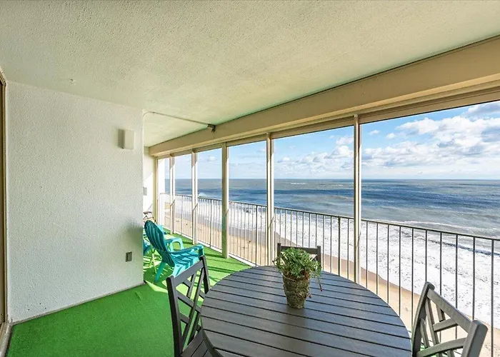 Newly Renovated 2-bedroom Ocean Front Towers With Indoor Pool! Ocean Stadt
