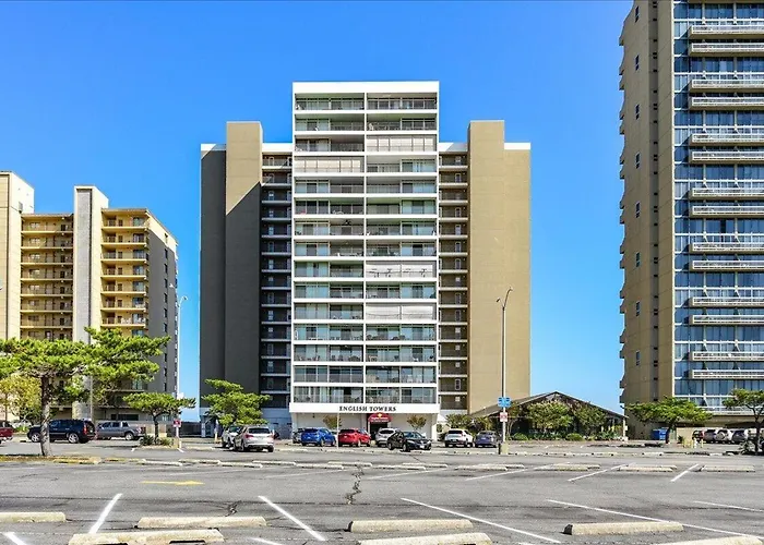 Newly Renovated 2-bedroom Ocean Front Towers With Indoor Pool! * Ocean Stadt